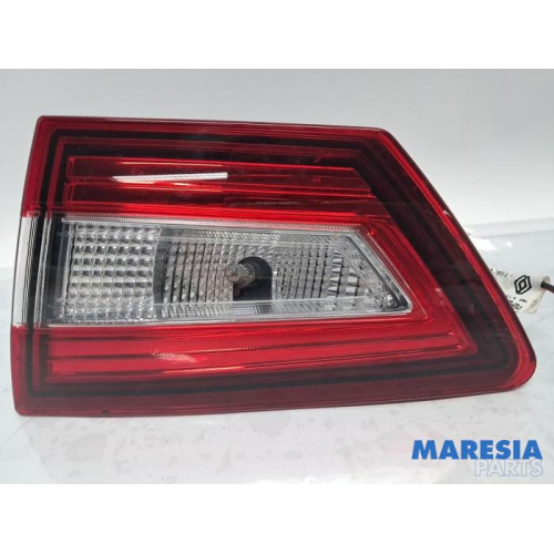 Renault - Clio - Rücklicht rechts