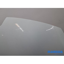 Renault - Clio - Motorhaube