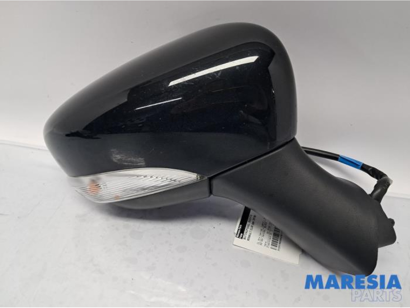 Renault - Clio - Wing mirror, right