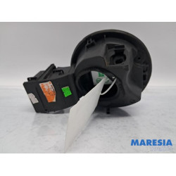 Renault - Clio - Tankklappe