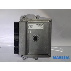 Renault - Clio - Engine management computer