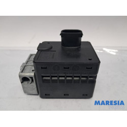 Renault - Clio - Engine management computer