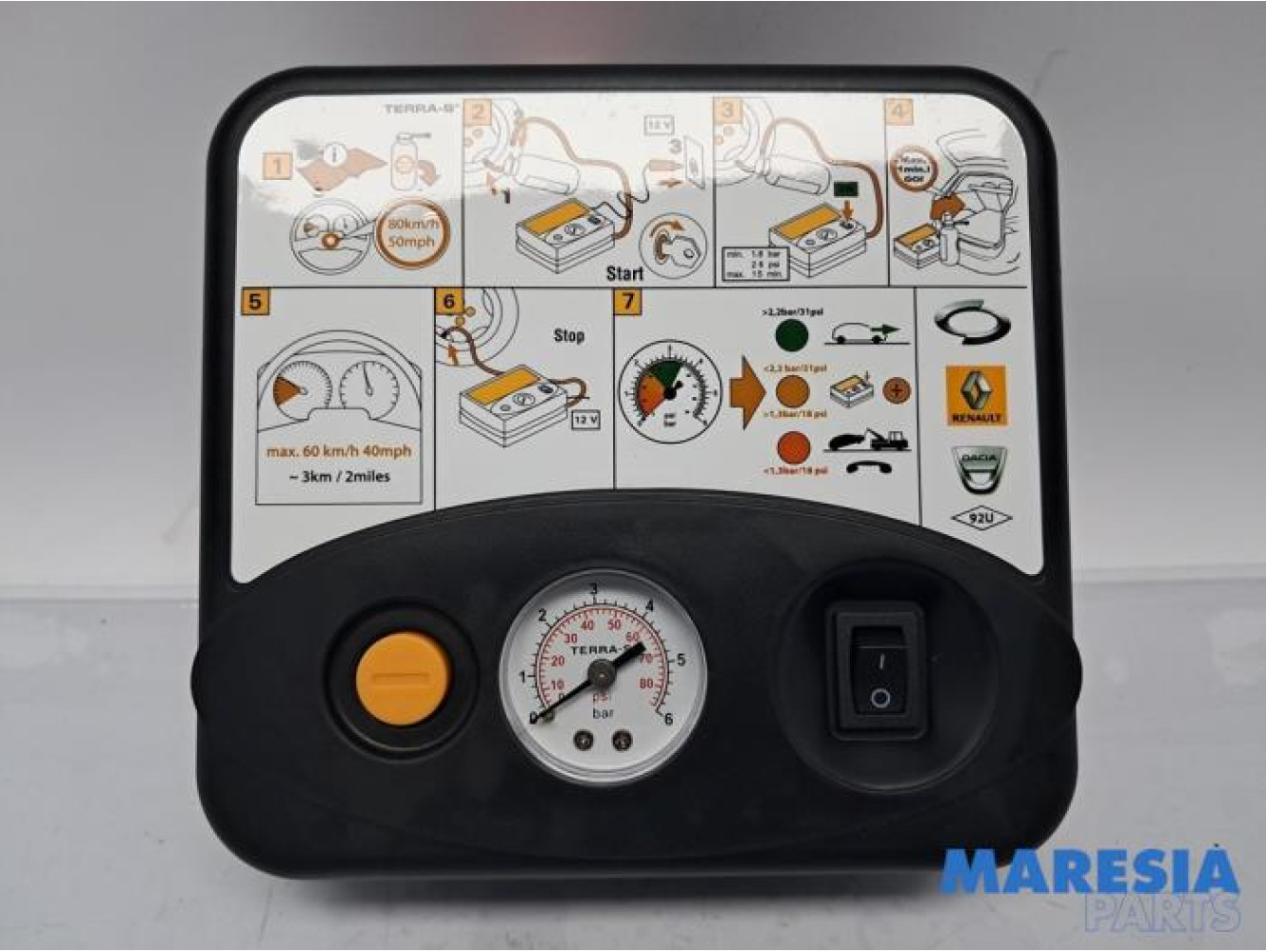 Renault - Clio - Reifenpumpe