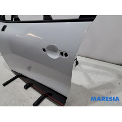 Renault - Clio - Door 4-door, front left