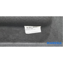 Renault - Clio - Plage arrière