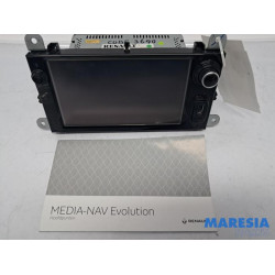 Renault - Clio - Radio