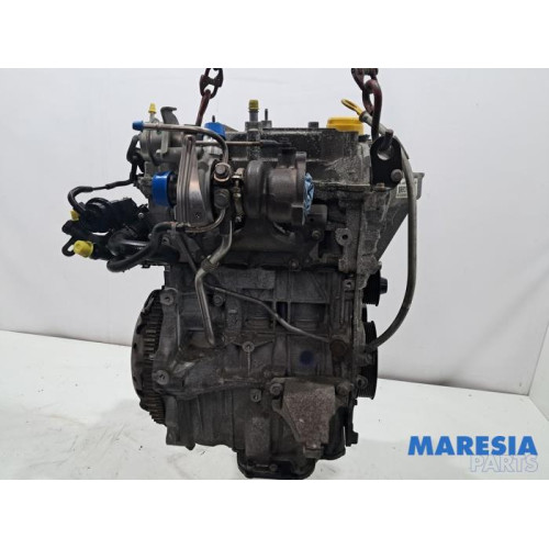 Renault - Clio - Engine
