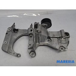 Alfa Romeo - Junior Elettrica - Alternator upper bracket