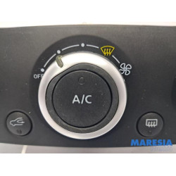Renault - Clio - Heater control panel