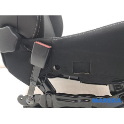 Renault - Clio - Seat, left