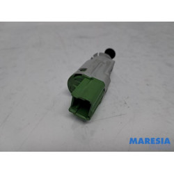 Renault - Clio - Interrupteur embrayage