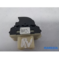 Renault - Clio - Electric window switch