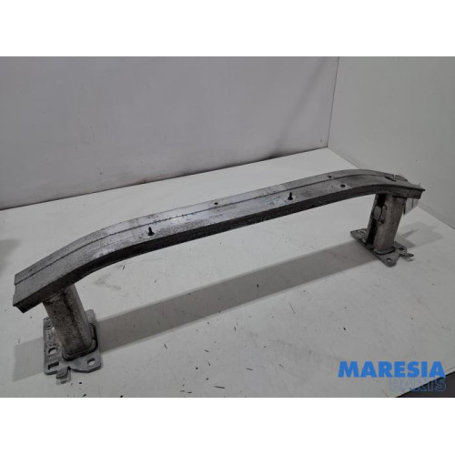 Renault - Clio - Front bumper frame