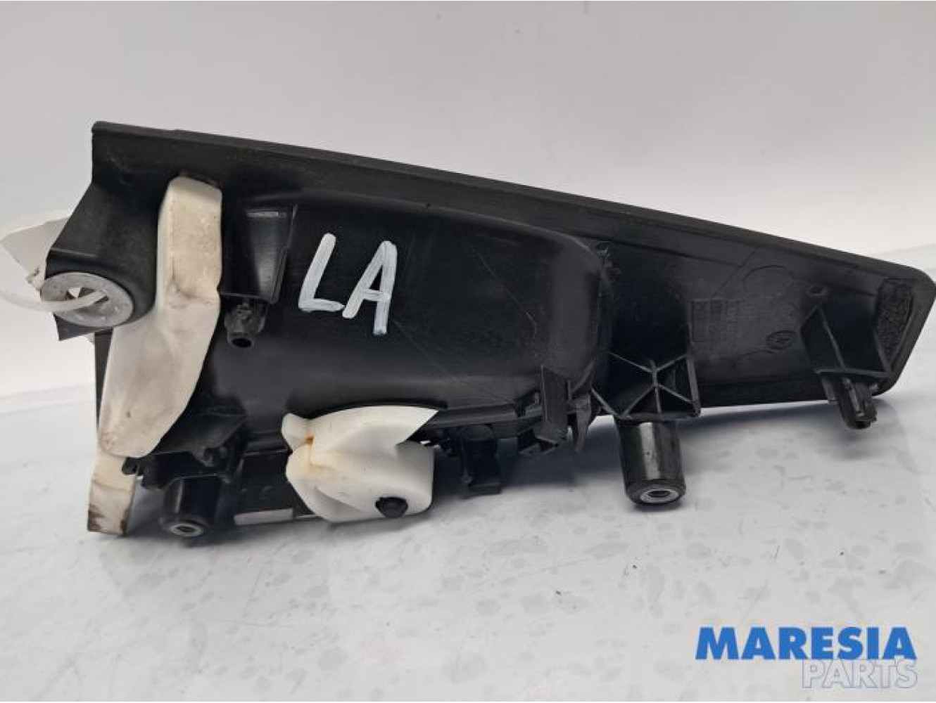 Renault - Clio - Poignée portière 4portes arrière gauche