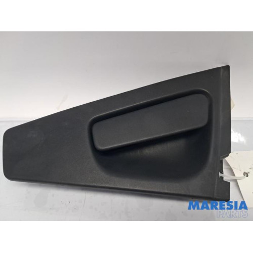 Renault - Clio - Rear door handle 4-door, right