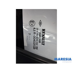 Renault - Clio - Driehoeks Ruit links-voor