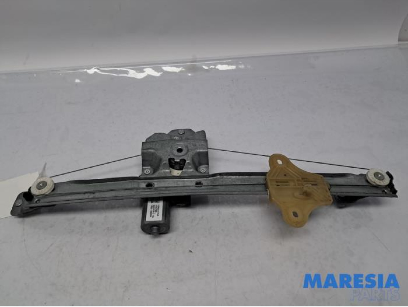Renault - Clio - Window mechanism 4-door, front right