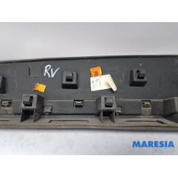 Renault - Clio - Door strip