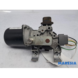 Renault - Clio - Front wiper motor