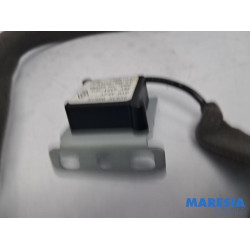 Renault - Clio - GPS Antenne