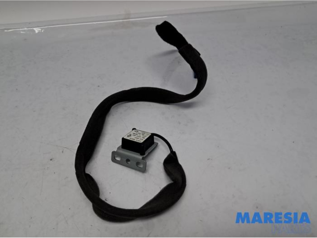 Renault - Clio - GPS Antenne