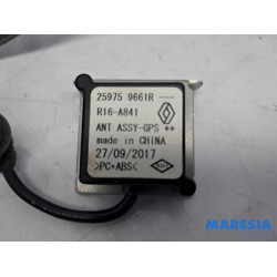 Renault - Clio - GPS Antenne