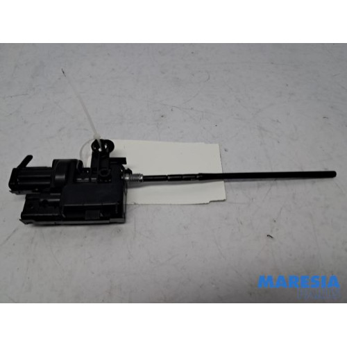 Renault - Clio - Tankklappe Verriegelungsmotor