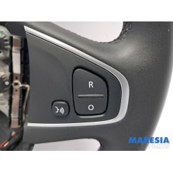 Renault - Clio - Stuurwiel