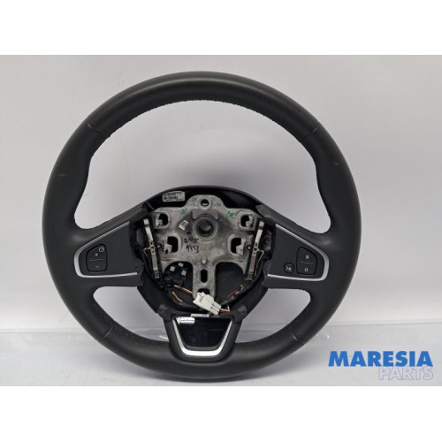 Renault - Clio - Stuurwiel