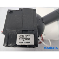 Renault - Clio - Indicator switch
