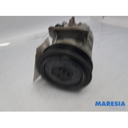 Peugeot - 208 - Air conditioning pump