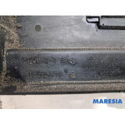 Peugeot - 208 - Front panel