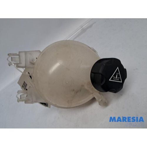 Peugeot - 208 - Expansion vessel