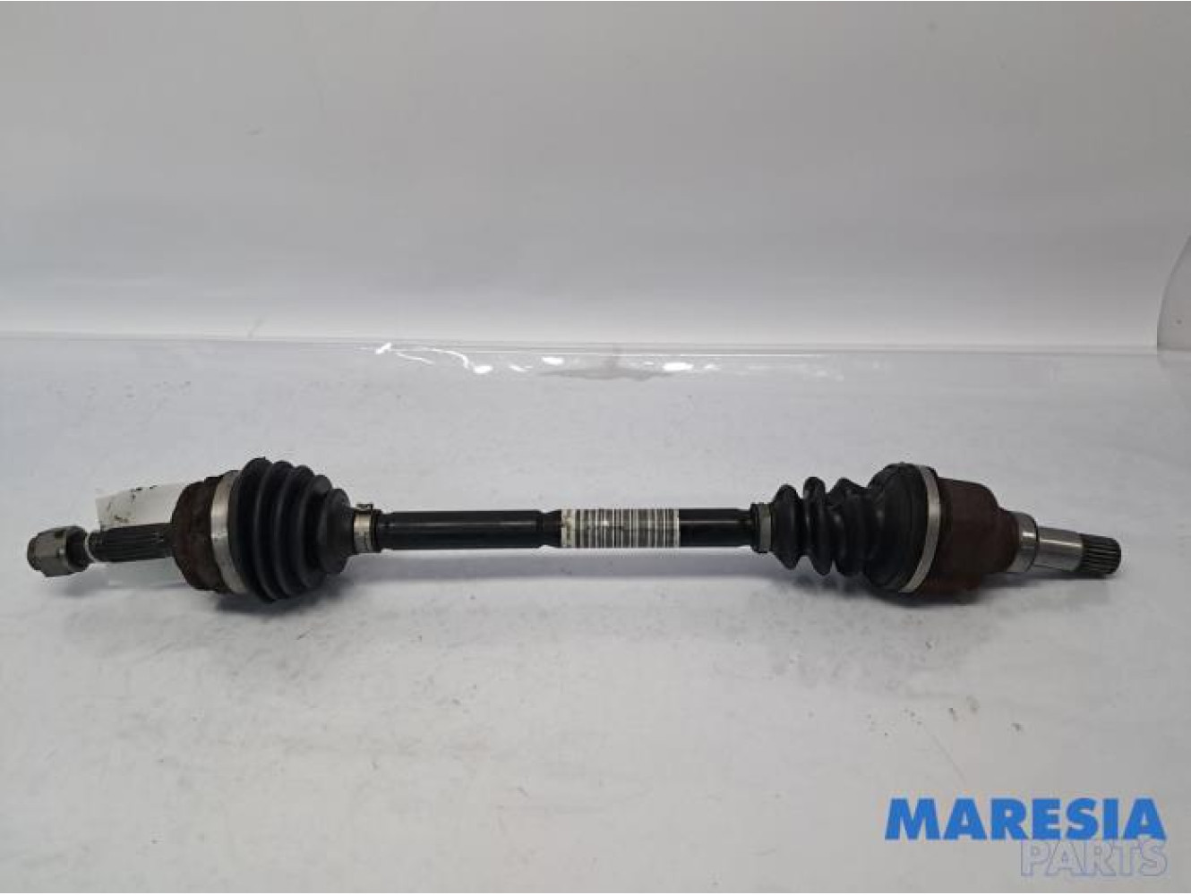 Peugeot - 208 - Aandrijfas links-voor