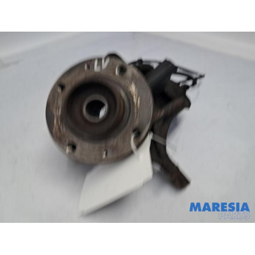 Peugeot - 208 - Achsschenkel links vorne