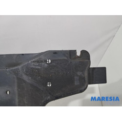 Renault - Clio - Plaque de protection sol