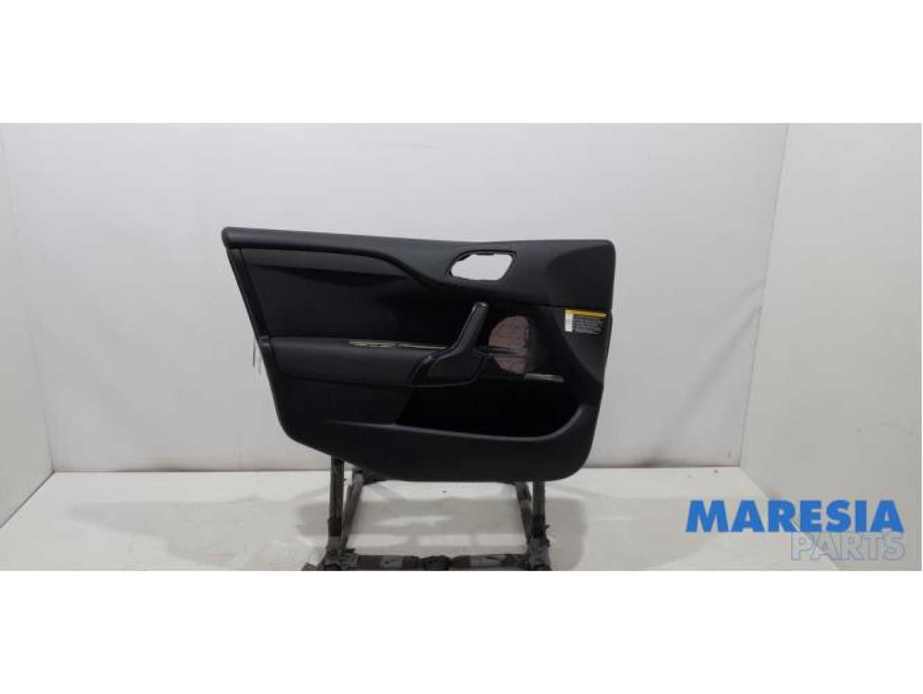 Citroen - DS4 - Door trim 4-door, front left