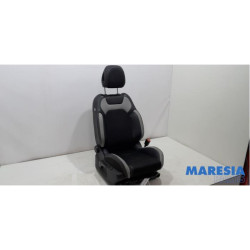 Citroen - DS4 - Seat, right
