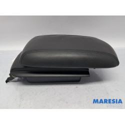 Citroen - C6 - Armrest