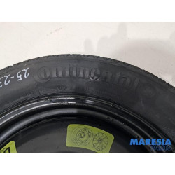 Citroen - DS4 - Krikset + reservewiel