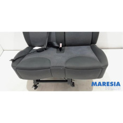 Peugeot - Expert - Bank rechts vorne