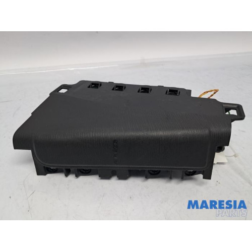 Citroen - C6 - Side Airbag