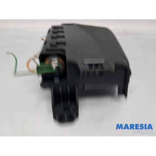 Citroen - C6 - Side Airbag