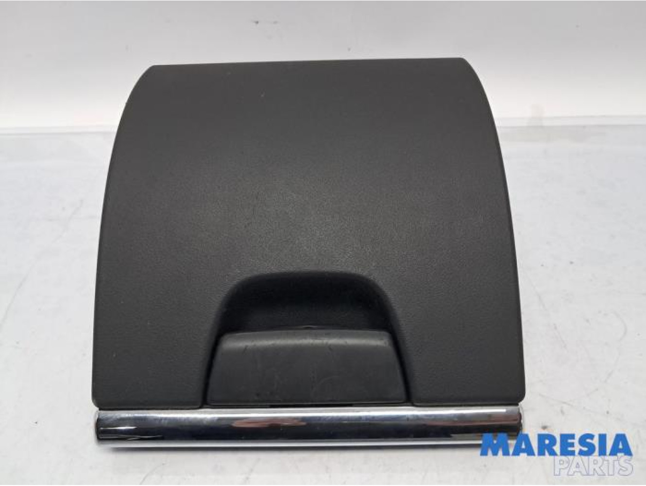 Citroen - C6 - Boîte à gants