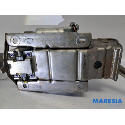 Citroen - C6 - Steering column housing