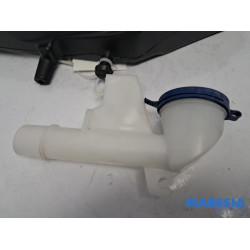 Peugeot - 308 - Réservoir lave-glace avant