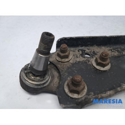 Peugeot - 308 - Bras de suspension bas avant gauche