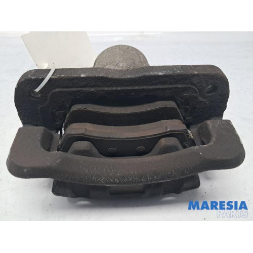 Peugeot - 308 - Remklauw (Tang) links-voor