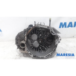 Opel - Vivaro - Getriebe