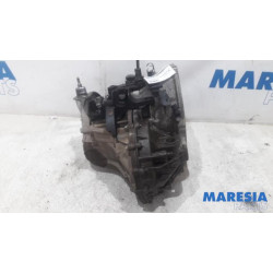 Opel - Vivaro - Getriebe